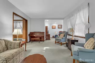 184 Green St, Woodbridge Township, NJ 07095 - Photo 8