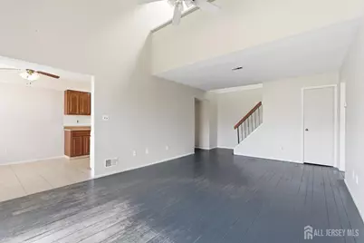 92 Beverly Hill Terrace, Woodbridge Township, NJ 07095 - Photo 6