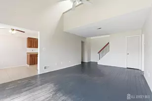 92 Beverly Hill Terrace, Woodbridge Township, NJ 07095 - Photo 6