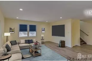 19 Henry St, Edison, NJ 08820 - Photo 2