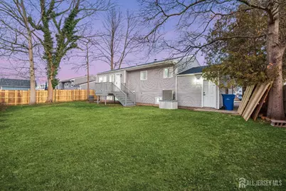 139 Lee Drive, Middlesex, NJ 08846 - Photo 36