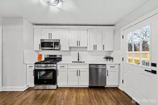 139 Lee Dr, Middlesex, NJ 08846 - Photo 14