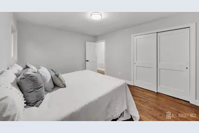 139 Lee Drive, Middlesex, NJ 08846 - Photo 18