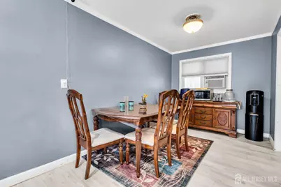 89 W Warren Street, Iselin, NJ 08830 - Photo 6
