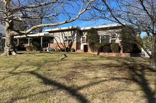 30 Bennet St, Fords, NJ 08863 - Photo 2