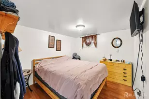 8 Johnson St, Carteret, NJ 07008 - Photo 22