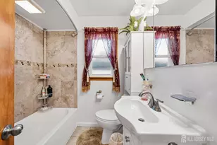 8 Johnson St, Carteret, NJ 07008 - Photo 26