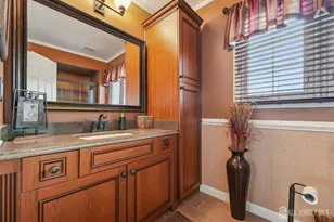 13 Crestmont Dr, Hillsborough Township, NJ 08844 - Photo 20