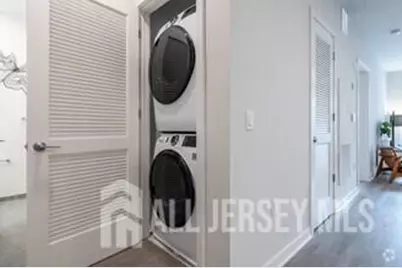 2000 Schindler Drive #315, South Amboy, NJ 08879 - Photo 4