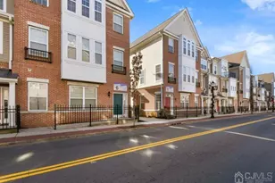 24A Roosevelt Ave, Carteret, NJ 07008 - Photo 4