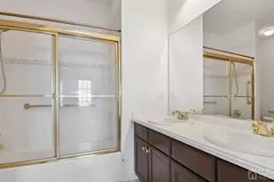 24A Roosevelt Ave, Carteret, NJ 07008 - Photo 16