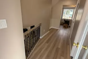 208 Holly Dr, Roselle, NJ 07203 - Photo 24