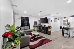 425 East Ave, Perth Amboy, NJ 08861 - Photo 4