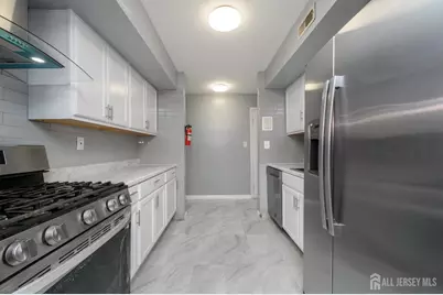 28 Powderhorn Court #a, Woodbridge Township, NJ 07095 - Photo 8