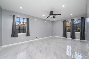 28 Powderhorn Ct, Woodbridge Township, NJ 07095 - Photo 14