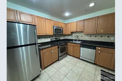 116 Chariot Court #116, Piscataway Township, NJ 08854 - Photo 6