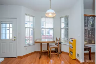 903 Swallow Ct, North Brunswick Township, NJ 08902 - Photo 14