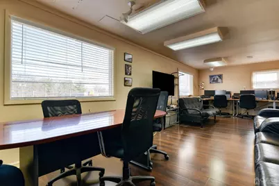 729 State Route 18, East Brunswick Township, NJ 08816 - Photo 12