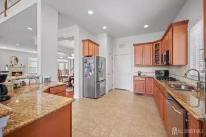 46 Mandrake Road, Monroe Township, NJ 08831 - Photo 20