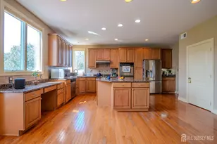 19 Meadowlark Dr, Plainsboro Township, NJ 08536 - Photo 32