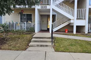 21 Brighton Way, North Brunswick Township, NJ 08902 - Photo 2
