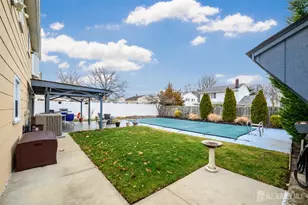 178 N Grant Ave, Colonia, NJ 07067 - Photo 28