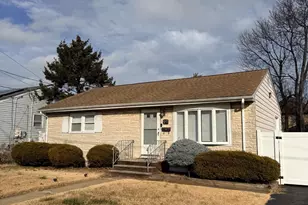 27 Rector Ave, Woodbridge Township, NJ 07095 - Photo 1