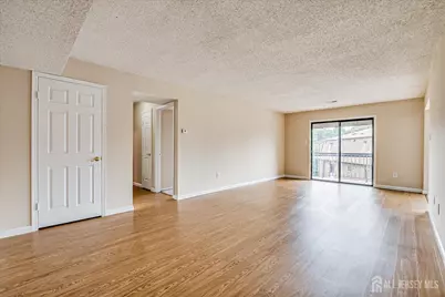 223 Edison Glen Terrace, Edison, NJ 08837 - Photo 6