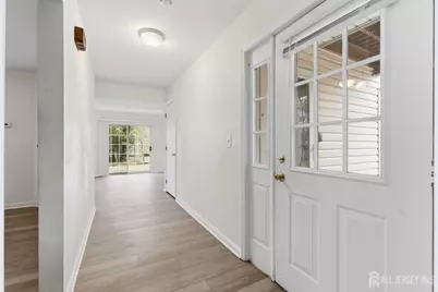 405 Plymouth Road, North Brunswick Township, NJ 08902 - Photo 6