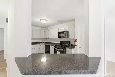 405 Plymouth Road, North Brunswick Township, NJ 08902 - Photo 14