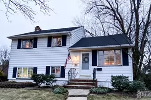 14 Pine St, Edison, NJ 08817 - Photo 2
