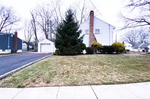 14 Pine St, Edison, NJ 08817 - Photo 4