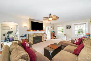 459 Mountain View Terrace, Dunellen, NJ 08812 - Photo 8