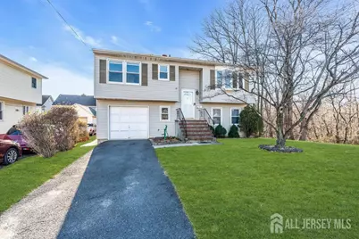 261 Catherine Street, South Amboy, NJ 08879 - Photo 4