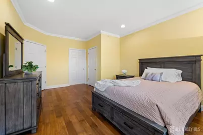 540 Cranbury Road, East Brunswick Township, NJ 08816 - Photo 16