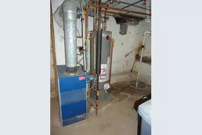 720 Mary Street, Perth Amboy, NJ 08861 - Photo 16