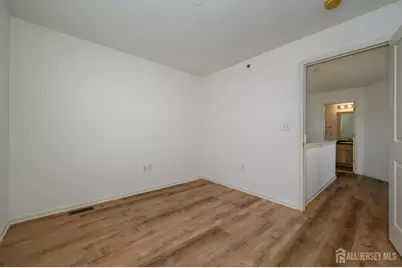 361 Lehigh Avenue, Perth Amboy, NJ 08861 - Photo 24