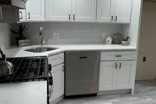 19 Clark Pl, Avenel, NJ 07001 - Photo 2