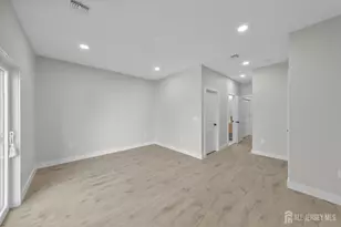 404 Washington St, Perth Amboy, NJ 08861 - Photo 8