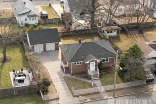 147 Wedgewood Ave, Woodbridge Township, NJ 07095 - Photo 32