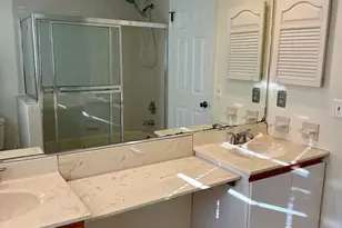 809 Woodhaven Dr, Edison, NJ 08817 - Photo 12