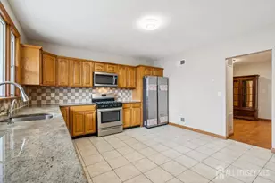 399 Park Ave, Perth Amboy, NJ 08861 - Photo 8