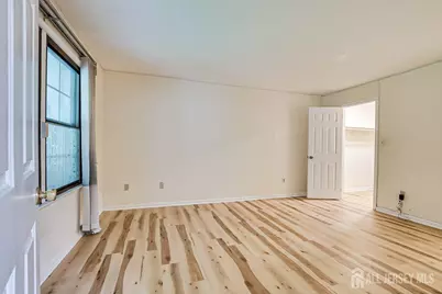 5001 Stonehedge Road, Edison, NJ 08820 - Photo 14