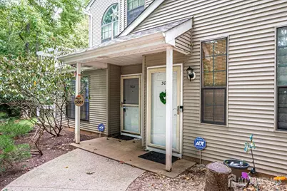 5001 Stonehedge Road, Edison, NJ 08820 - Photo 4