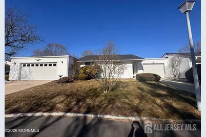 97 Salix Plaza, Monroe Township, NJ 08831 - Photo 2