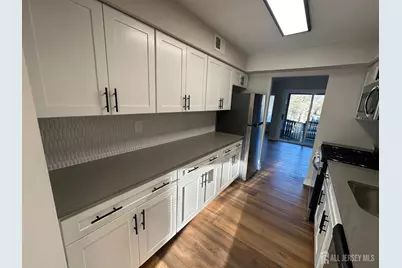 172 Nathan Drive, North Brunswick Township, NJ 08902 - Photo 4