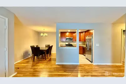 304 Bromley Place, East Brunswick Township, NJ 08816 - Photo 4