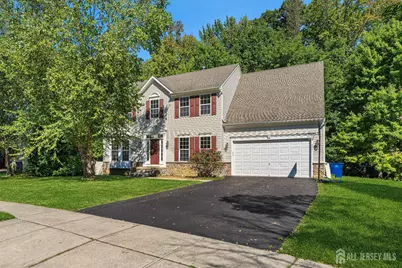406 Arnold Drive, Florence, NJ 08518 - Photo 1