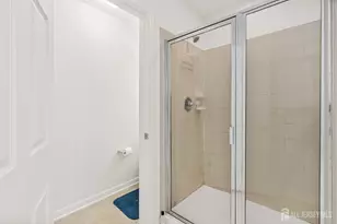 406 Arnold Dr, Florence, NJ 08518 - Photo 32