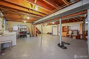 23 Sherwood Rd, Sayreville, NJ 08859 - Photo 40